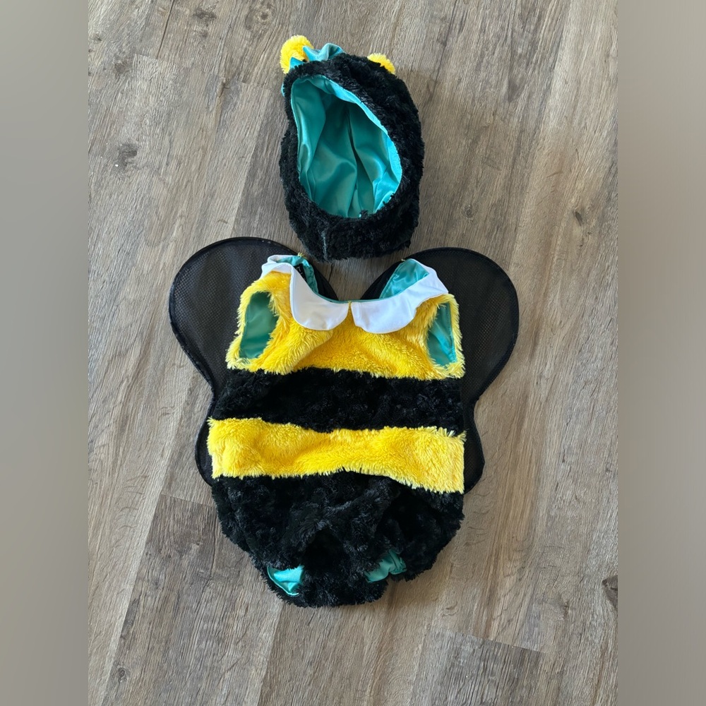 5/$30 Posh Peanut Bee Costume - Picture 2 of 2